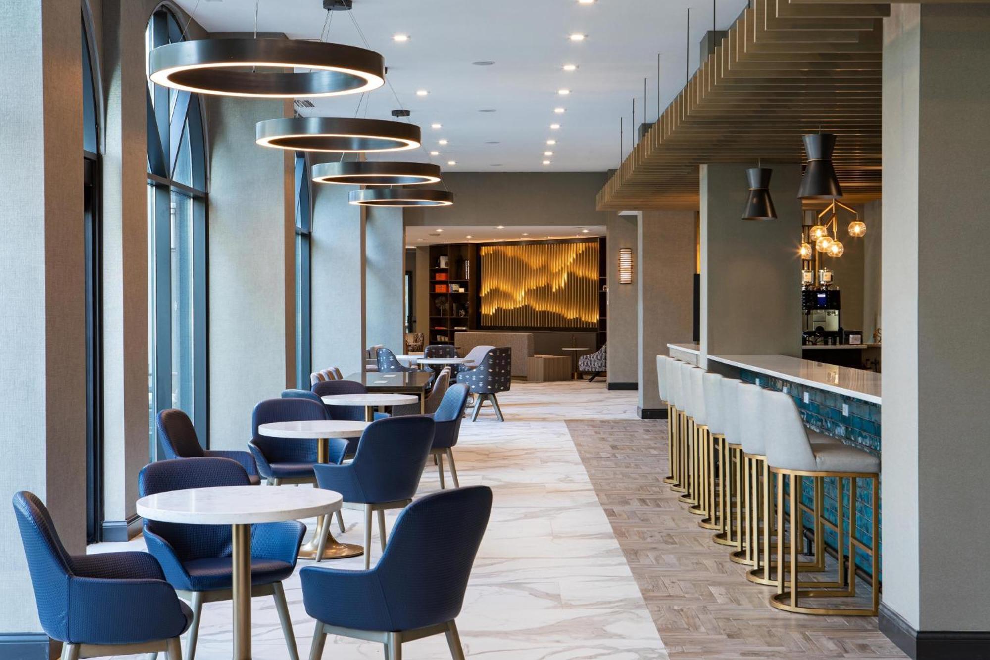 Sheraton Suites Columbus Worthington Exteriör bild