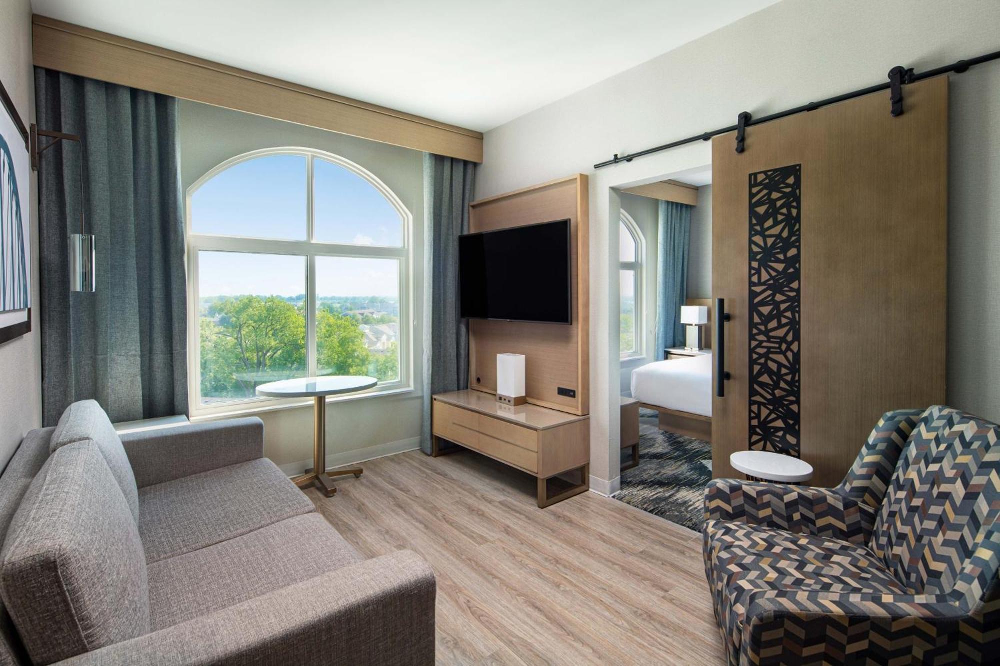 Sheraton Suites Columbus Worthington Exteriör bild